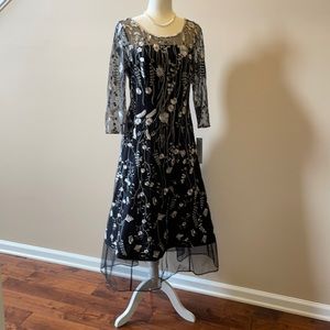 A beautiful dress by Kay Unger